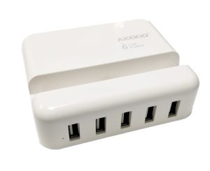 Geeko 5-Port USB Travel Charger with Apple Lightning Cradle
