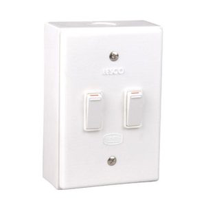 Lesco LSS Range 2 Lever 2x1 Way Switch Shrink Wrapped